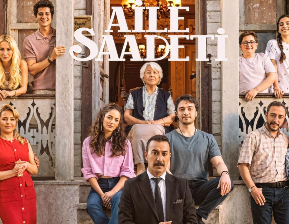 مسلسل السعادة العائلية الحلقة 3 مترجمة